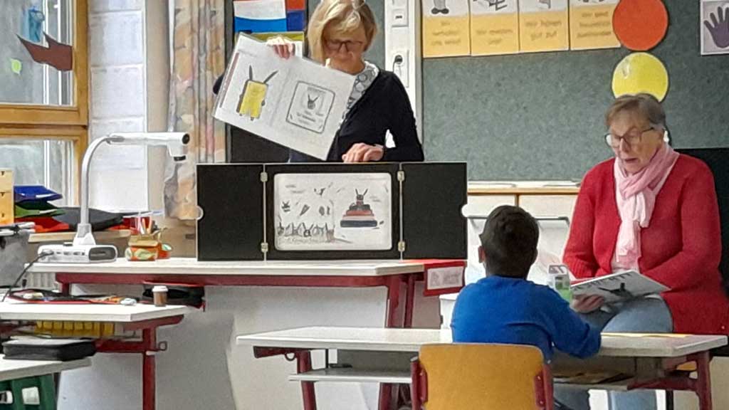 Gsp 0002 Besuch der Buecherei Aindling