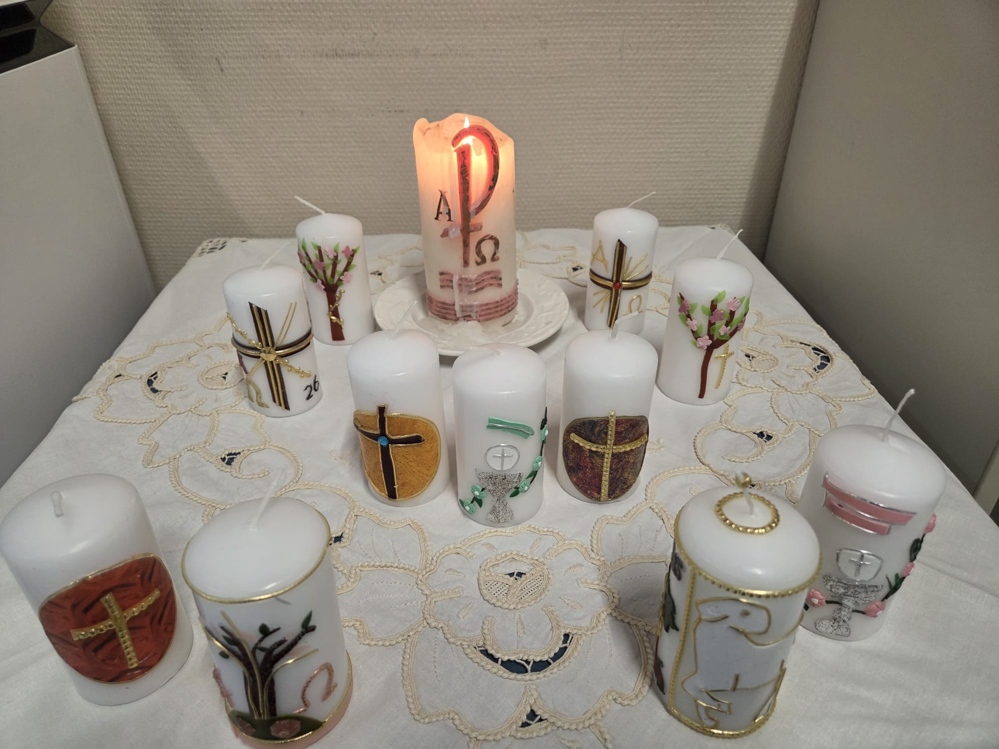 Osterkerzen der Klasse 4a